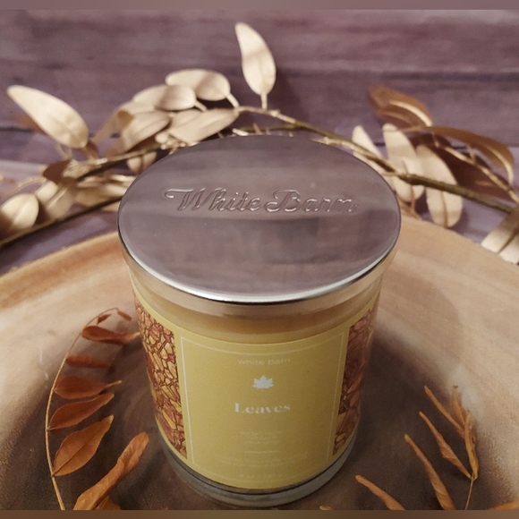 Bath & Body Works Leaves Candle White Barn Leaves Candle B&BW Glass Jar with Lid - Picture 3 of 5